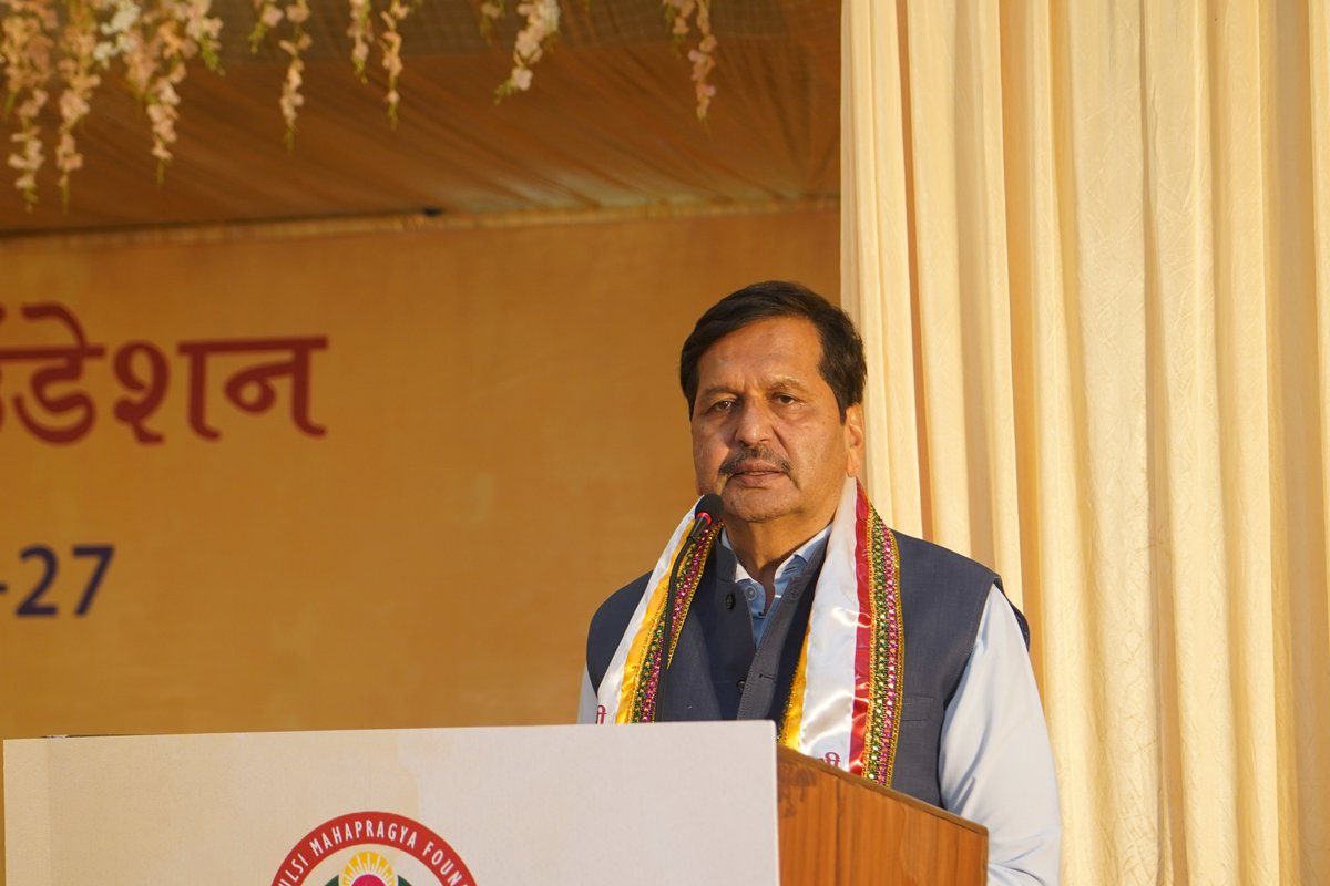 MPLodha's tweet image. कांदिवली स्थित तेरापंथ भवन में आयोजित श्री तुलसी महाप्रज्ञ फाउंडेशन की 11वीं कार्यकारिणी के शपथ ग्रहण समारोह में उपस्थित रहकर नवनिर्वाचित अध्यक्ष श्री मेघराज जी धाकड़ एवं उनकी टीम को आगामी कार्यकाल के लिए शुभकामनाएँ दीं।
कार्यक्रम में संगठन के समाजोपयोगी उपक्रमों की सराहना करते…