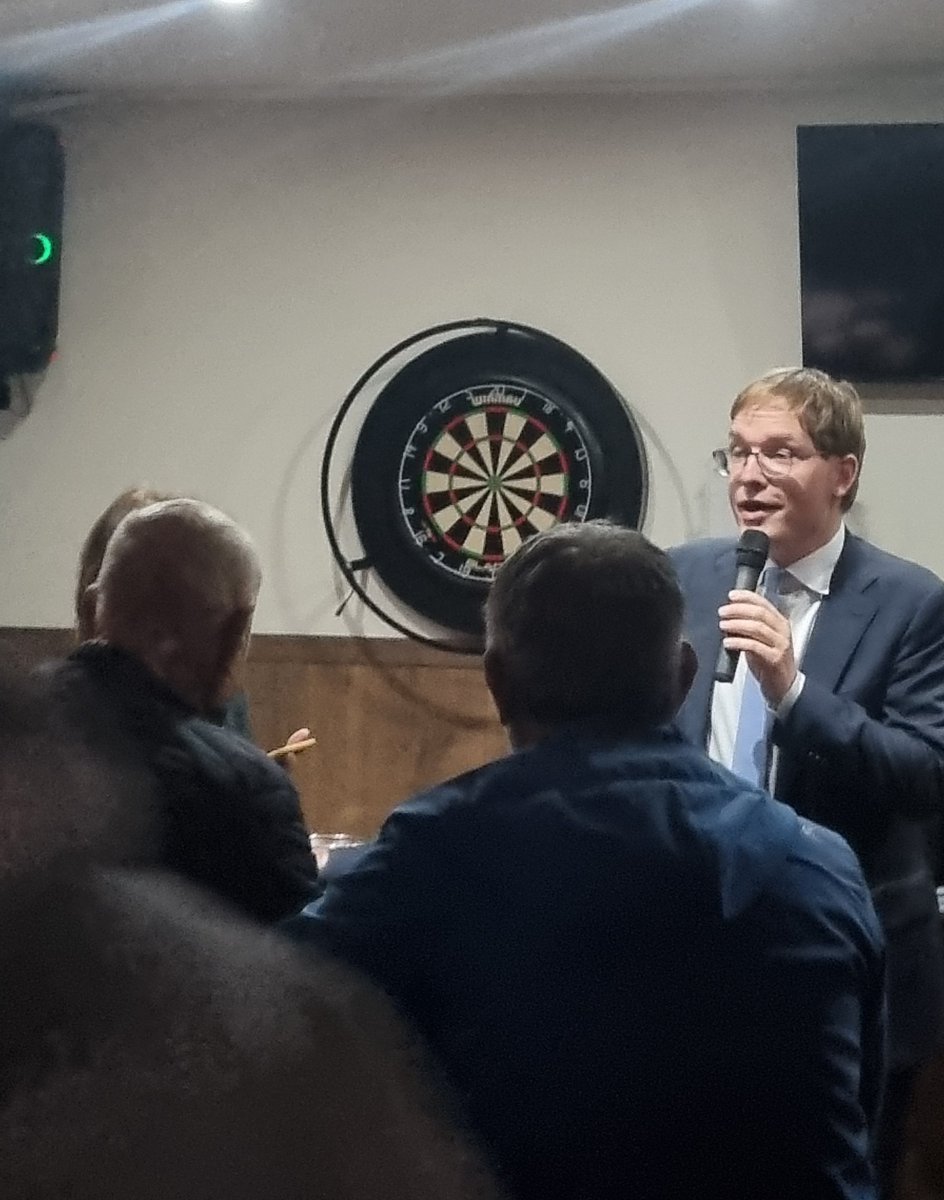 KikiScheepens's tweet image. Pepijn als je tijd hebt en als je het leuk vindt, mag je een keer in mijn podcast komen hoor! Ik kan je geen DM sturen maar op onderstaande site staat het contactformulier. #postivevibes #positiefdenken #omdenken
mooiemensenpodcast.podbean.com