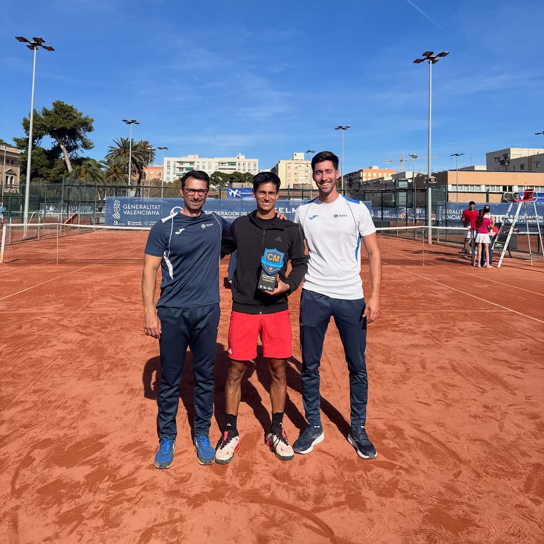 Tenis España tweet media