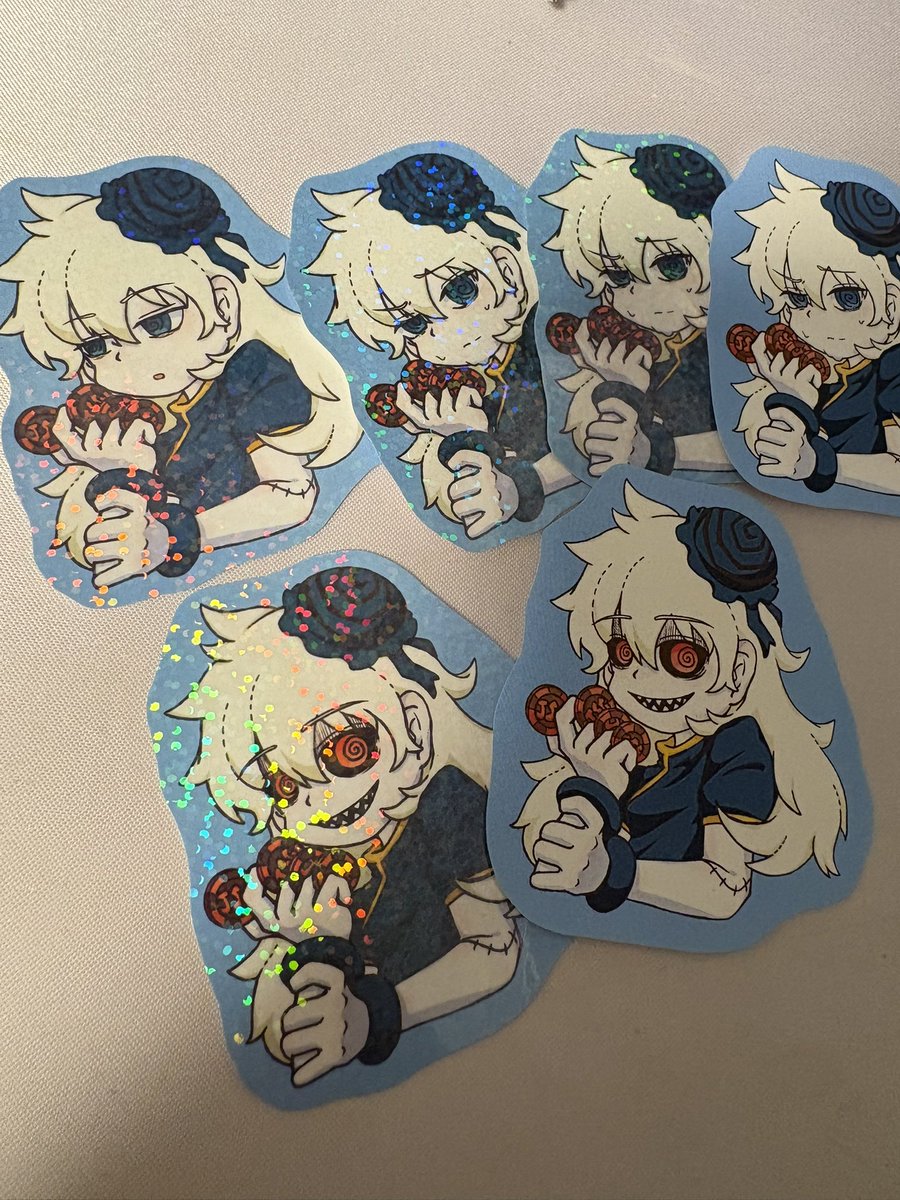 困り笑いコンプできませんでしたぴえん