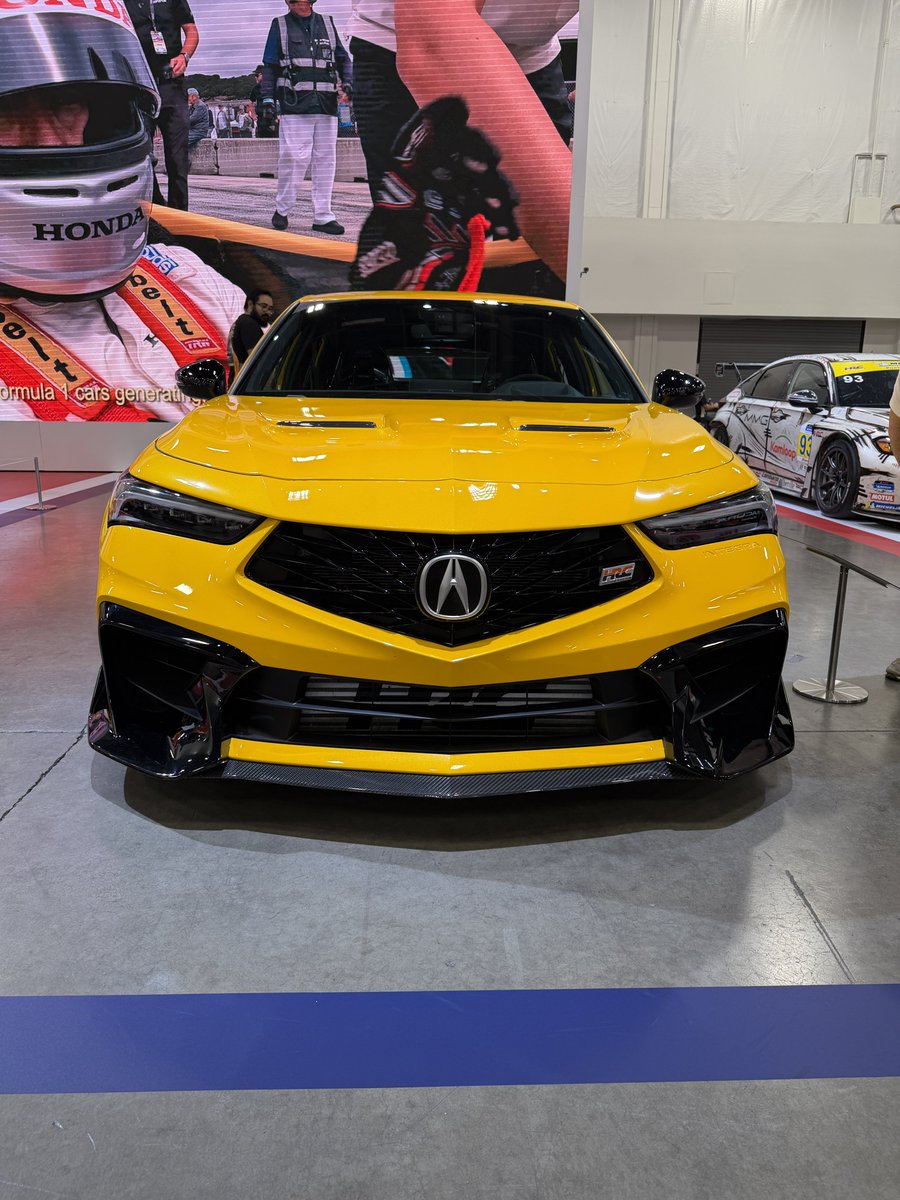Draghub1's tweet image. Acura Integra Type S HRC Prototype 🔥💥

•315+ hp 2.0T VTEC 🏁
•200 lb lighter ⚖️
•Massive Brembo 6-pots + 15” rotors 🛑
•Carbon wing + aero kit 🦈
•Trofeo RS tires + coilovers 📉 Track weapon incoming! 👀 #Acura #HRC #IntegraTypeS