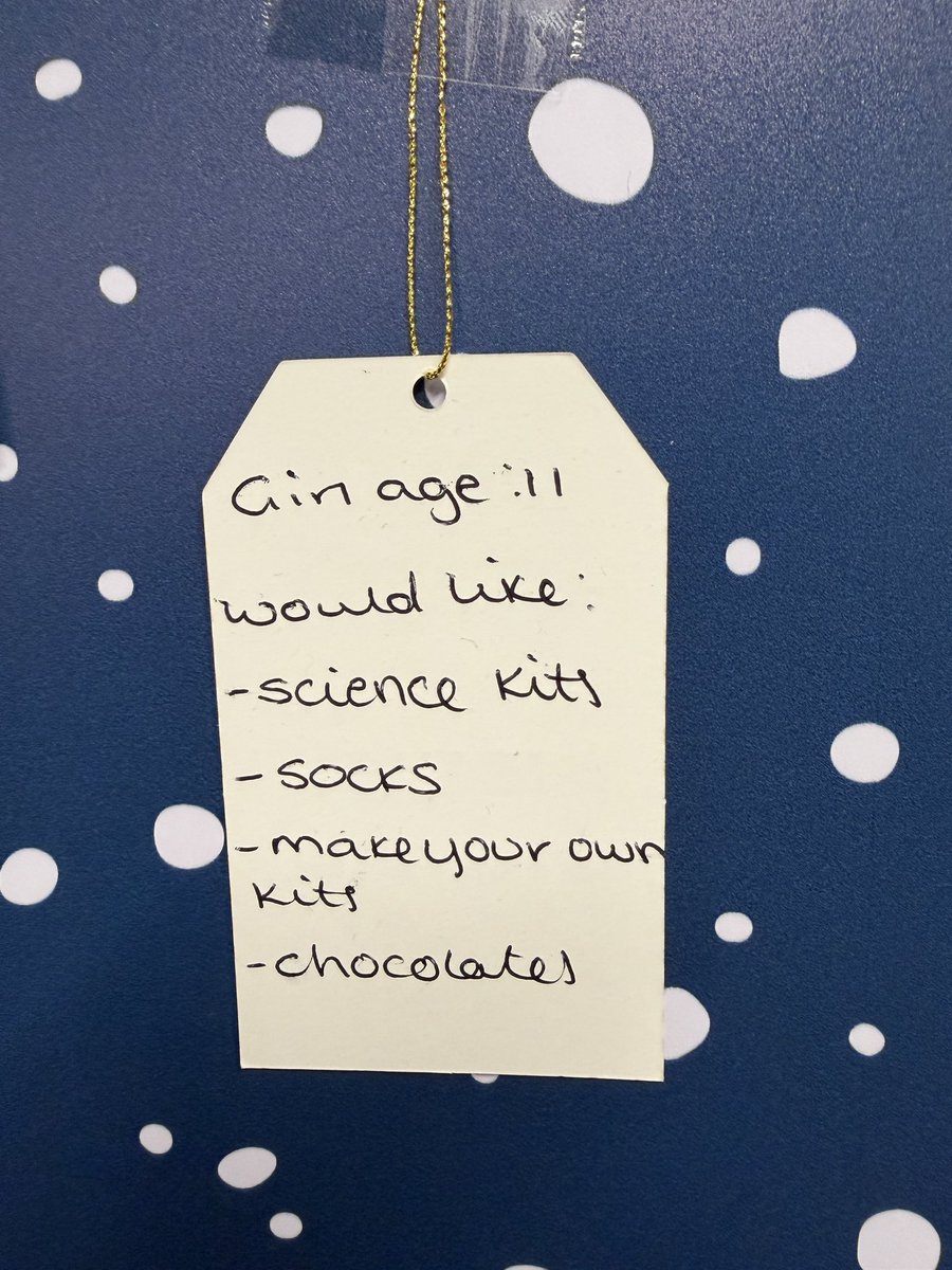 lync_active's tweet image. 🎄 Christmas Toy Appeal 🎁

We’re proud to support From The Heart Charity this Christmas! ❤️

Grab a tag from Lync Active, buy a gift, drop it back - we’ll help Santa do the rest 🎅✨

Let’s spread some joy this Christmas 💖

#ChristmasToyAppeal #LyncActive #GiveBack #Community