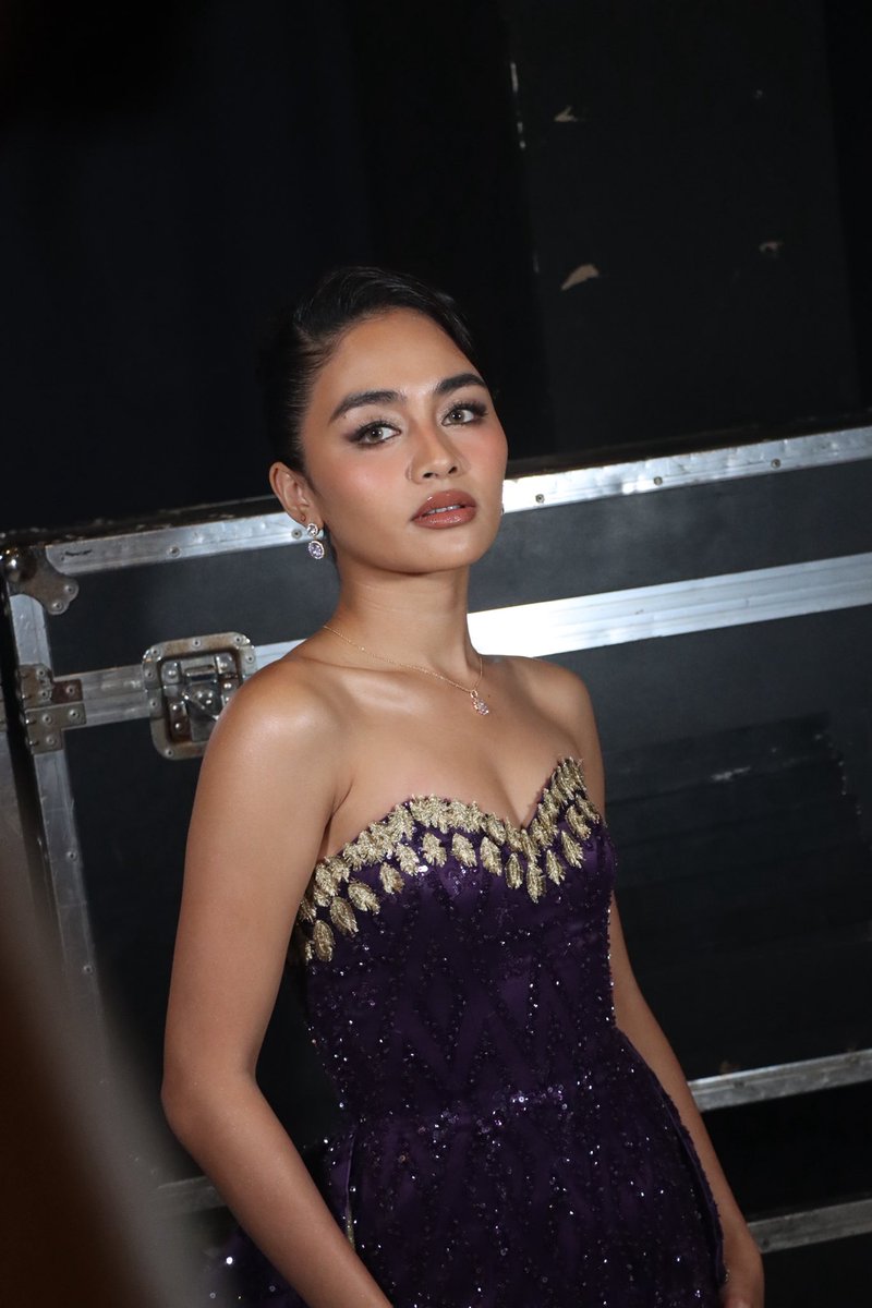 SurVIVOREE OFC tweet media