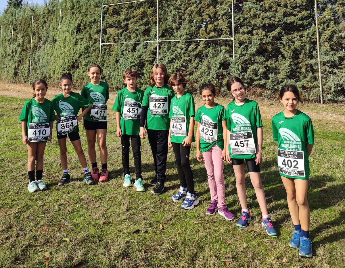 <a href="/DiputacionCC/">DiputacionCC</a> <a href="/FedExtAtletismo/">Fed. Ext. Atletismo</a> <a href="/ayto_navalmoral/">Ayto Navalmoral</a> <a href="/jovendeportEXT/">Jóvenes y Deportes Extremadura</a> <a href="/CaceresDeportes/">Cáceres Deportes</a> <a href="/FJyD/">Fundación Jóvenes y Deporte 🅵🅹🆈🅳 💚🤍🖤</a> Entre los más pequeños del club destacó el Bronce que se colgó Rossana Ramos en la categoría Sub10. Gran carrera de la morala y el resto de sus compañeros en una de las carreras más vistosas y con más participación del Trofeo <a href="/DiputacionCC/">DiputacionCC</a> <a href="/FedExtAtletismo/">Fed. Ext. Atletismo</a> <a href="/jovendeportEXT/">Jóvenes y Deportes Extremadura</a> <a href="/FJyD/">Fundación Jóvenes y Deporte 🅵🅹🆈🅳 💚🤍🖤</a>