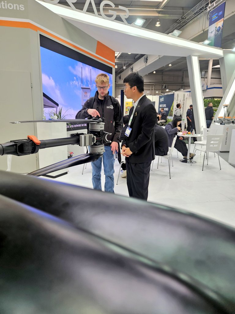 LbThijssen's tweet image. Drones genoeg @AGRITECHNICA #precisielandbouw #Precisionfarming #zovaderzozoon