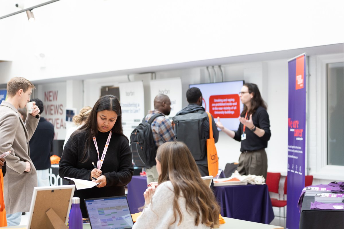 Uni of Roehampton tweet media