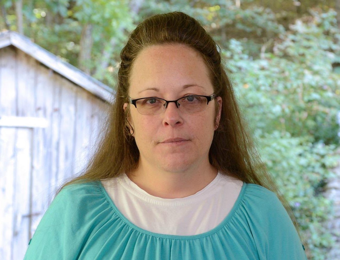 🚨US Supreme Court declines to reconsider same-sex marriage, denying Kim Davis's appeal

🏳️‍🌈 Can this hag just LEAVE gay folk alone!