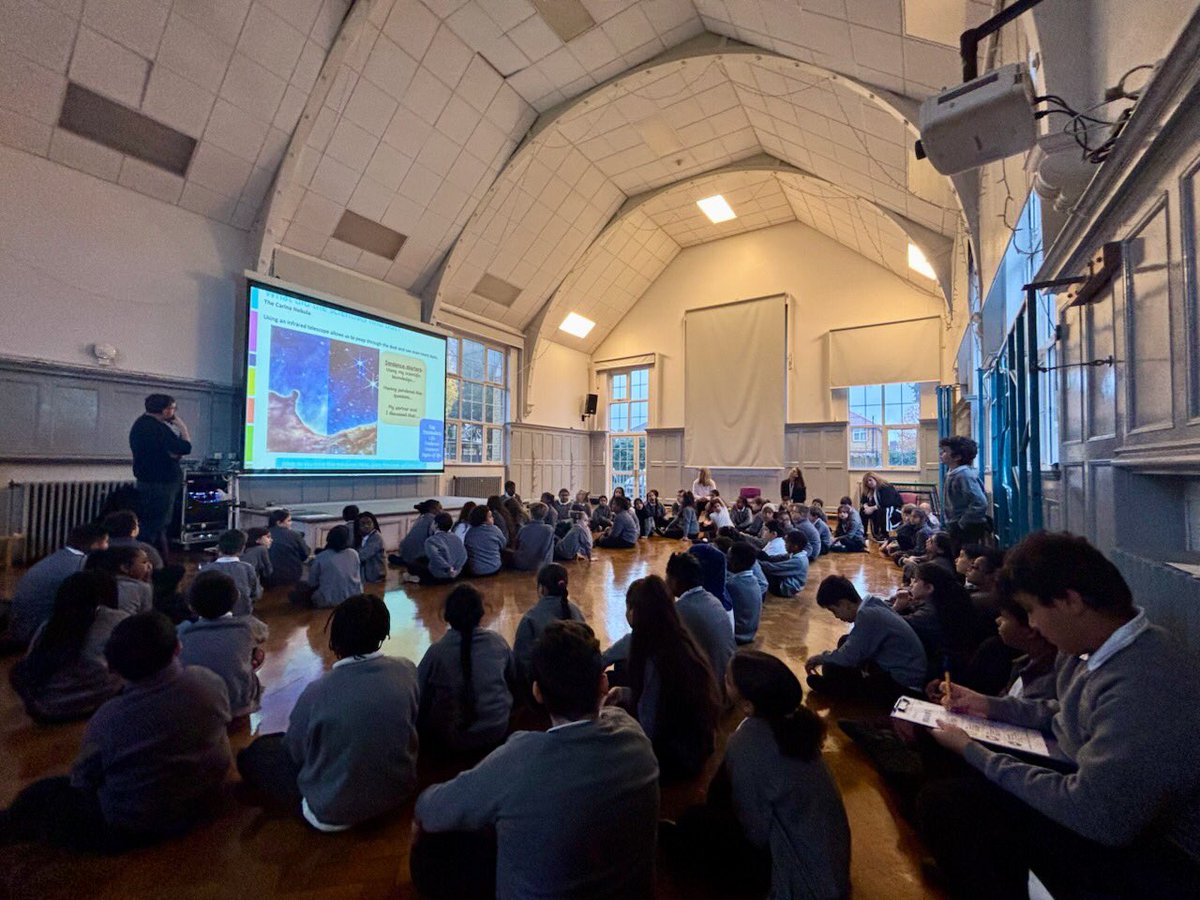 Today’s Oracy Assembly took us to the stars! 🌟As part of #WorldScienceDay pupils explored how telescopes and light help scientists study the universe, while developing their skills in speaking, questioning, and discussion. A brilliant example of oracy in action! 🎙️ #Oracy