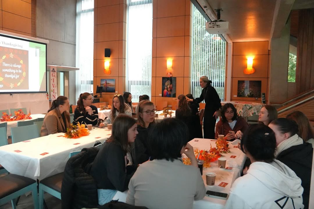 AtlanticProgram's tweet image. BMBS students at UL joined @ulglobal to celebrate Canadian Thanksgiving 🍁🍂

📷 @MedicineAtUL