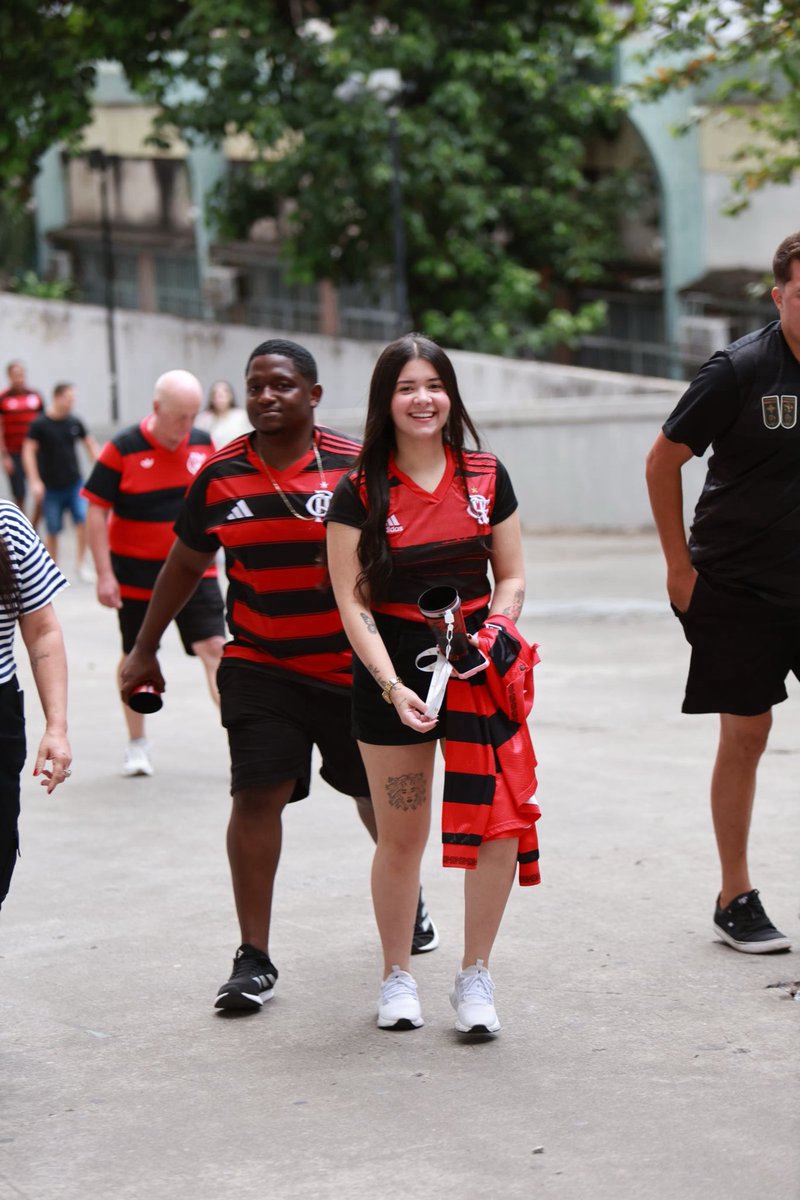 renataᶜʳᶠ tweet media