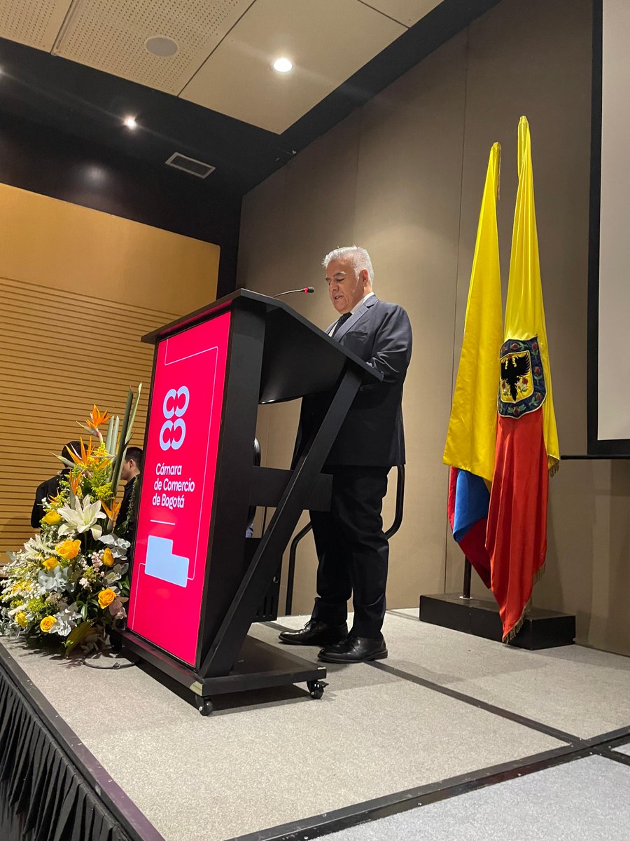 EMBdata's tweet photo. En el primer día momentos que marcan el 9.º EMBDataTech. Así vivimos este primer día lleno de datos y talento https://t.co/nlWVykxvLF