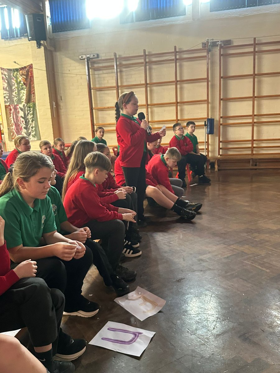 CefnCouncil's tweet image. 🎓 Huge well done to Ysgol Cefn Mawr Yr 6 for a brilliant #StayOnSide presentation!

They shared fun facts (like ASB doesn’t happen in Antarctica 🧊), celebrated community heroes &amp;amp; showed off handball skills! 🏐

Congrats to all graduates! 🌟👏 

Funded by @TNLComFundWales