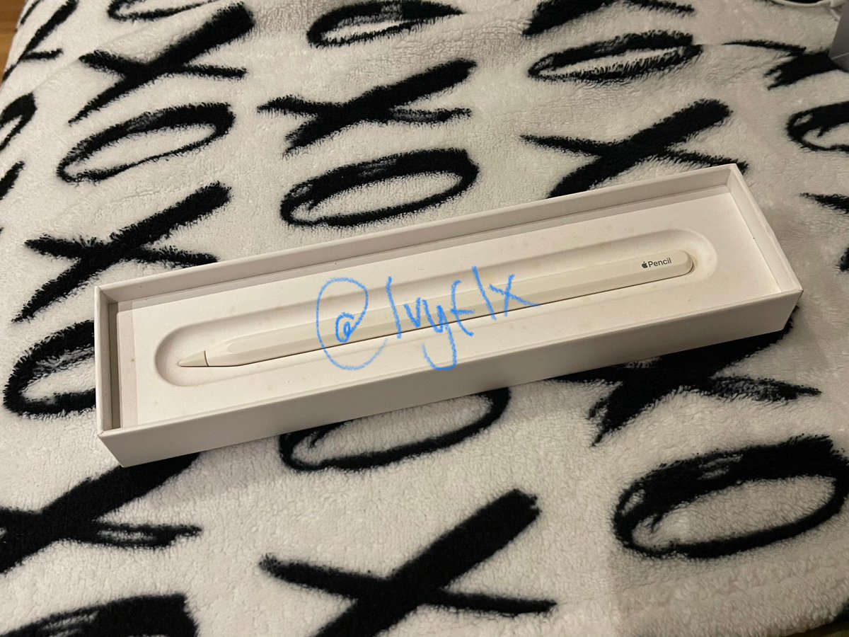 lvyflx's tweet photo. WTS LFB PH

APPLE PENCIL GEN 2

3,500 pesos + sf

no issues 
dm for pics and vids

rfs: upgraded ipad
dop: payo or 2 weeks with 500 nrdp
mop: gcash or maya
mod: sdd or jnt https://t.co/9dAgt0aeow