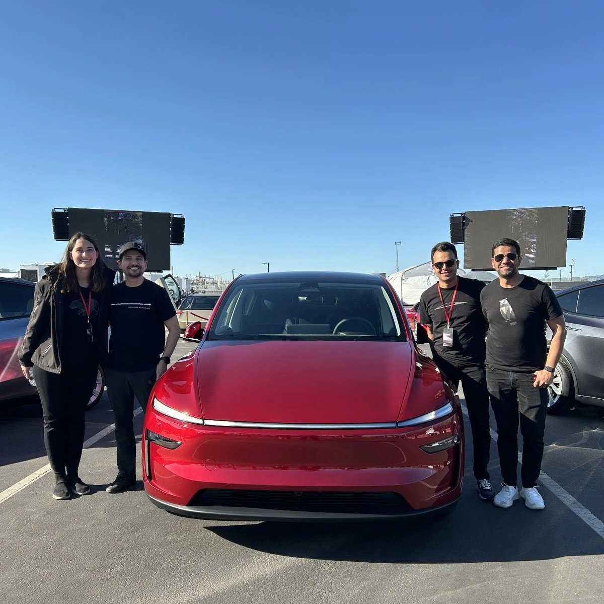 SawyerMerritt's tweet image. NEWS: Model Y program manager, Emmanuel Lamacchia, has announced that he is leaving Tesla after 8 years with the company.

&quot;Leading the All-New Model Y launch was the highlight: converting all 4 factories across 3 continents in just 2 weeks. Something that had never been done…