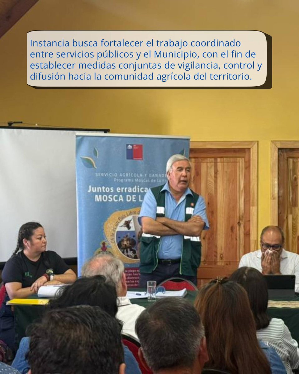conaf_arica's tweet photo. 🐝 #CONAFArica llegó hasta #Codpa para participar en Mesa Técnica Intersectorial para coordinar acciones preventivas, de seguimiento y soluciones ante presencia de la Mosca de la Fruta en comuna de Camarones.
La instancia busca fortalecer articulación entre servicios públicos. https://t.co/yfHaIqr6I1
