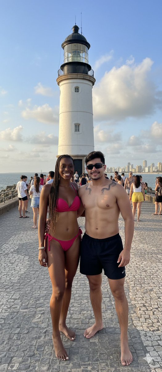 a mais mais 🍑 tweet media