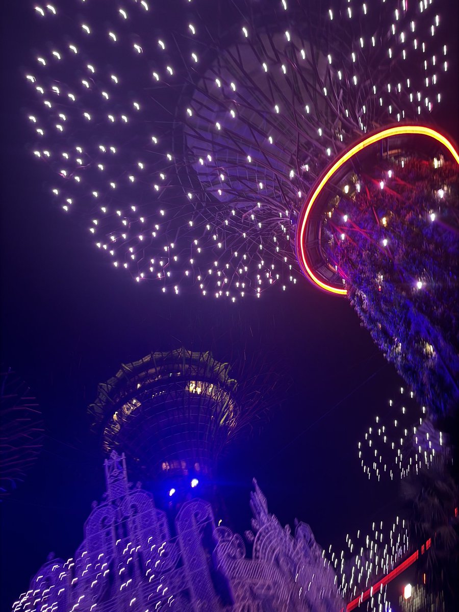 chriscxss's tweet image. I made my first $1k through web3 jobs 

I made my first $10k through web3 jobs

I made my first $50k through meme trading

I made my first $1m through meme trading

What about you?