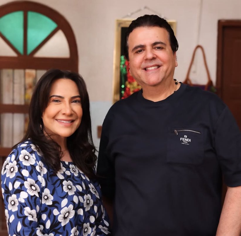 HudaUpdate's tweet image. الملكة هدى حسين برفقة جمال سنان من كواليس مسلسل #الغميضة ❤️