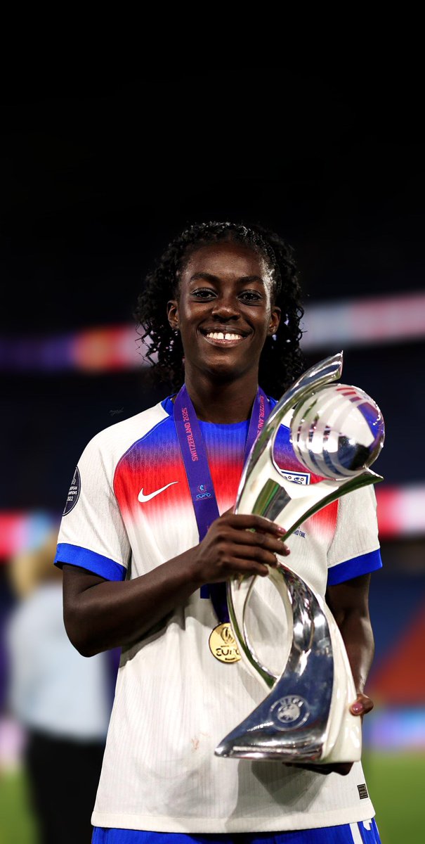 kalec55's tweet image. football can be so cruel. they’ll be back stronger ❤️