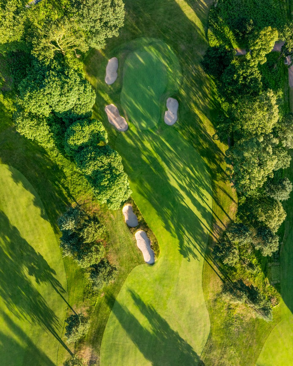 The 15th from above.

A hole where strategy off the tee is key. Avoid the left-hand bunkers and the path to the green opens up.