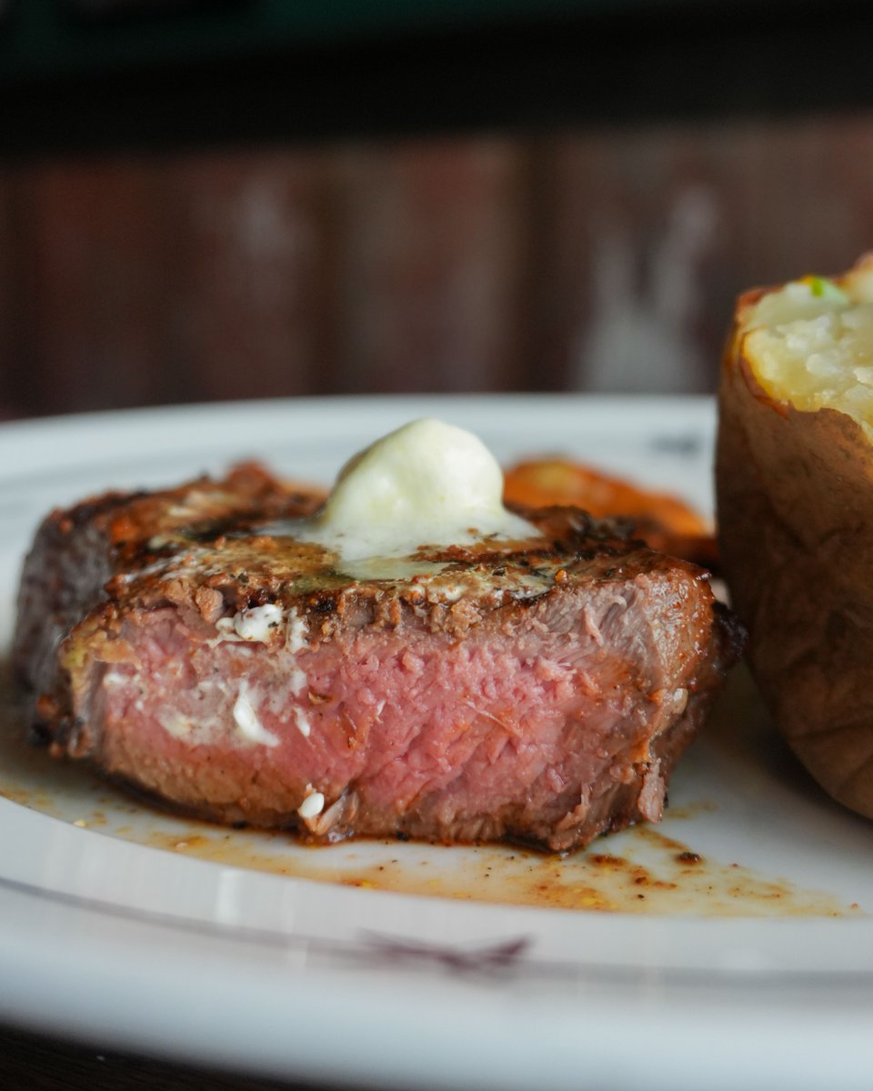 We proudly honor those who have served. On Veterans Day, Veterans and up to 4 of their guests are invited to enjoy 20% off their meal when dining in with us.