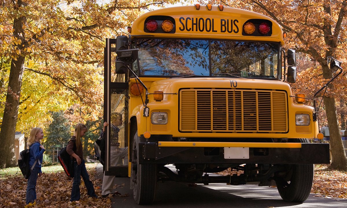 educationnw's tweet image. 🍁 Fall is here—but summer planning starts now.

In @The74, EDNW’s Allison Crean Davis shares how states can design effective #SummerLearning programs by treating them like a full school year—with funding, staffing &amp;amp; vision.

Read the full piece in The 74: bit.ly/4oLnub0