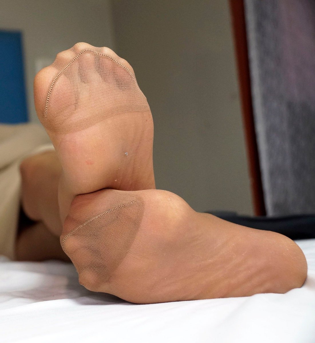 pantyhose secret french 🇫🇷 (@sebhug3) on Twitter photo 