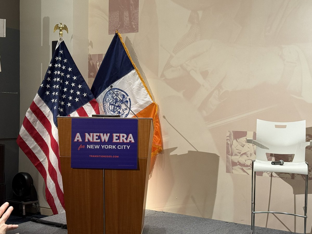 HenryRosoff's tweet image. SOON:
@ZohranKMamdani expected to announce his first few appointments to his administration.
Very likely we&apos;ll see Deputy Mayor level appointments who will then help him decide commissioners and others who will run the city if 300K employees day-to-day.