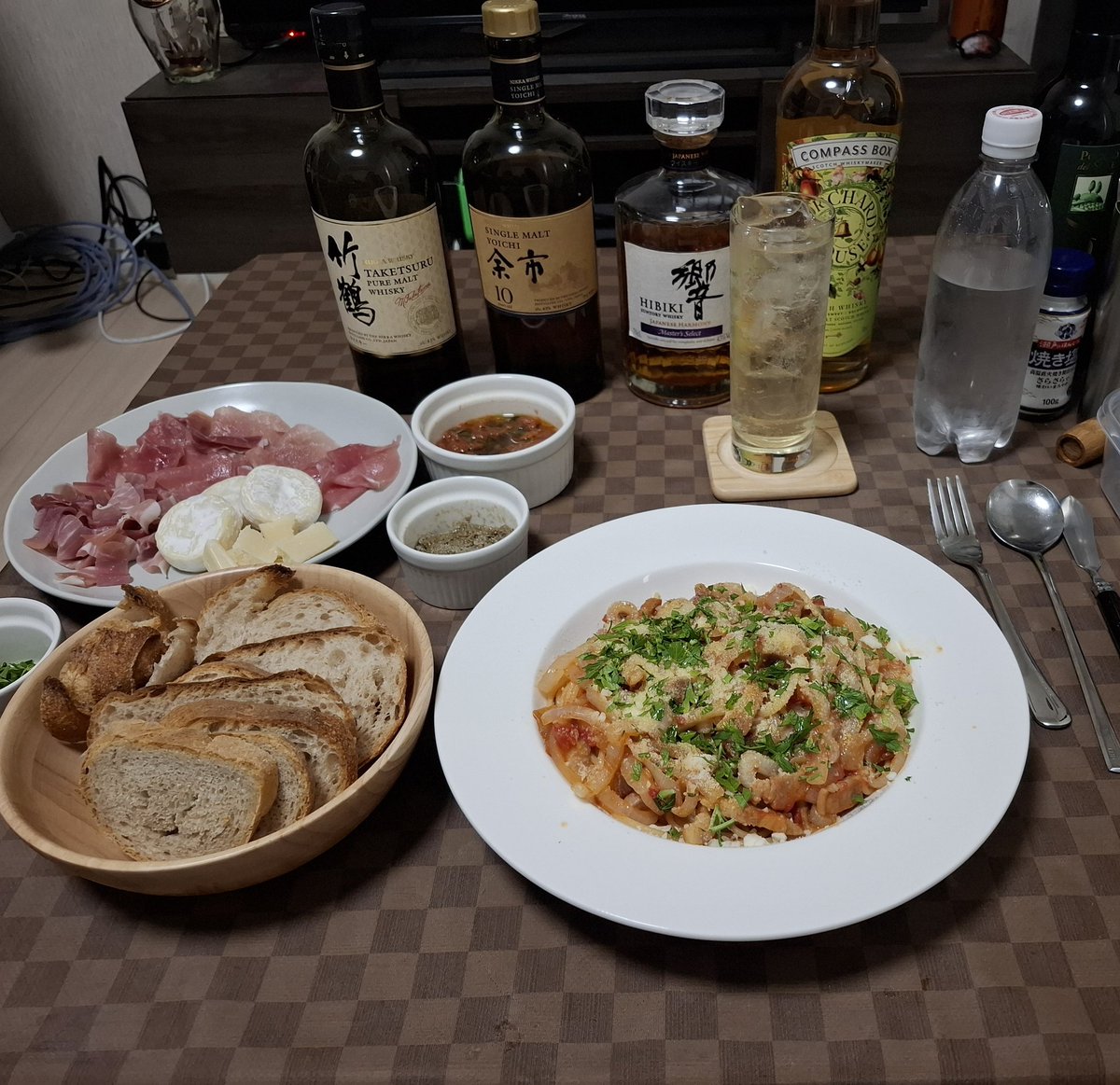 evanth564's tweet photo. 最近適当なご飯が多かったの今日はしっかり食べて飲んで、気持ちを切り替えて明日からも頑張ります！
#TWLC https://t.co/LsCV6jWHmb