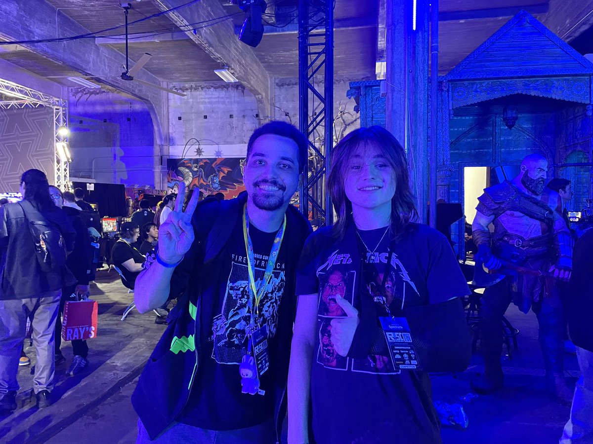 despite not playing my best i had such an amazing time at risc, met so many players and people i look up to and ESKAY??? MY GOAT SHOWED UP OUT OF NOWHERE absolutely elated about that. best tournament experience ive ever had