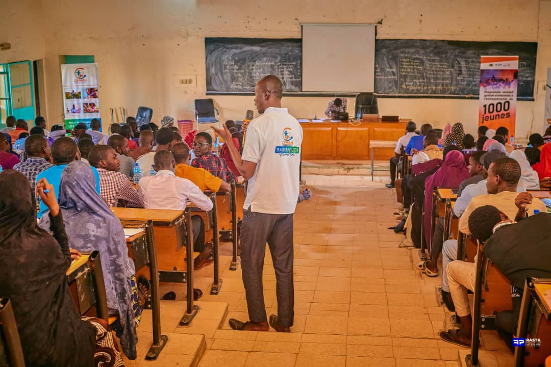 Cipmen's tweet photo. #News
Seconde journée et clap de fin du programme d’initiation de 1000 jeunes à l’entrepreneuriat à #Zinder a tenu toutes ses promesses. 

Une nouvelle #génération d’#entrepreneurs #nigériens prêts à façonner l’avenir.
@OIM_Niger 
@AICS 
#entrepreneuriat #formation #jeunesse https://t.co/imFmgOPsFN