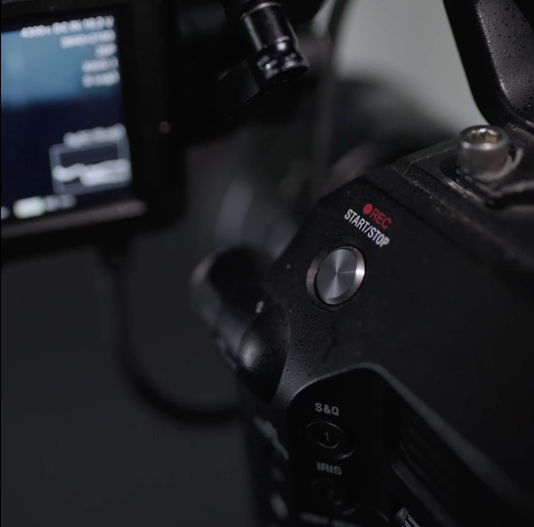 CHVideo_'s tweet image. Thinking about a video for your business? Before you record, ask: what do I want it to achieve?

~ Building awareness? Go for an emotional, story-led piece.

~ Want to be an expert? Create educational, value-adding content.

~ After clicks? Snappy, platform-tailored ads are key.