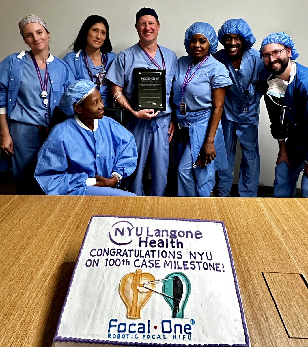 FocalOneHIFU's tweet photo. On this #MilestoneMonday, we want to congratulate James Wysock, MD, @DrTanWP, @jamiespak, and the staff at @nyulangone for treating their 100th patient with Focal One Robotic HIFU!

To learn more about @FocalOneHIFU, the latest non-invasive, nonsurgical option in the management of prostate cancer, visit https://t.co/Z760PcaeoP

#Cancer | #ProstateCancer | #Urology | #RoboticSurgery | #MedTech