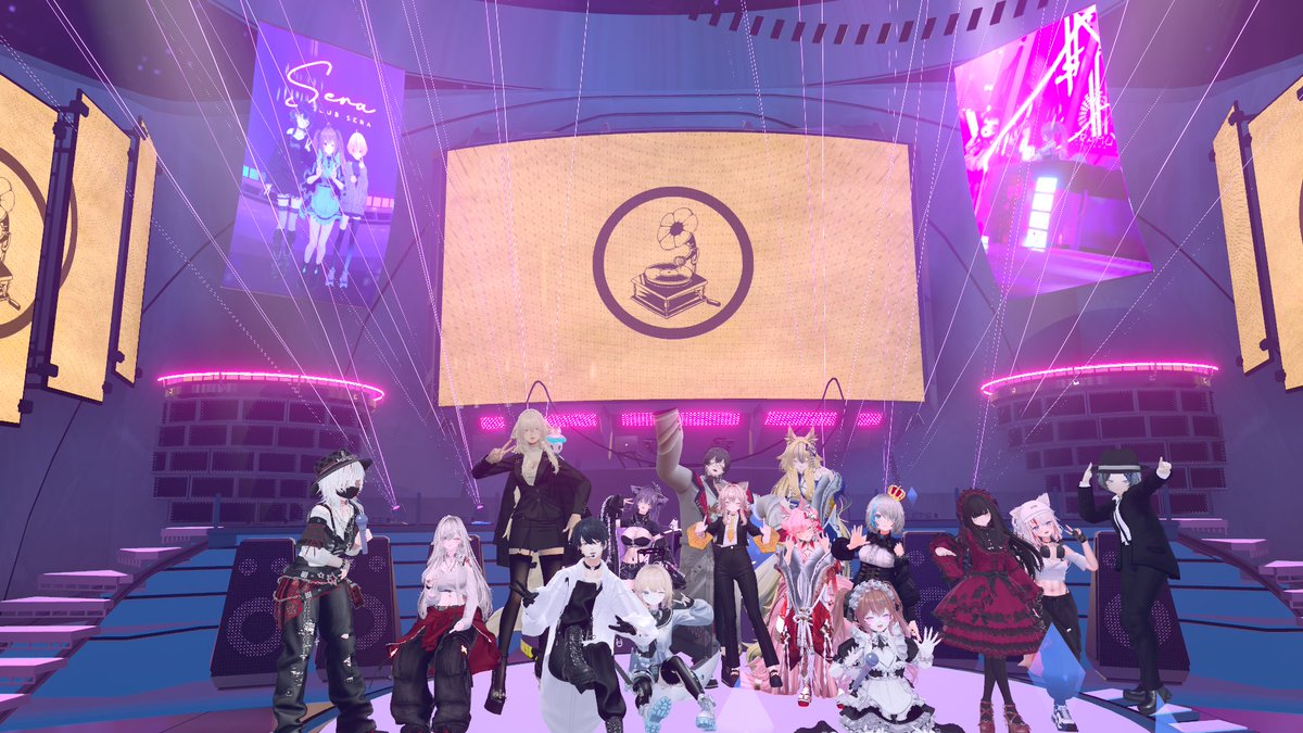 Protocol_NIDO's tweet image. #せらいべ さんのPERFORMANCEPARTYⅡに参加させていただきました！
皆さん歌上手いし踊りも上手いしでもう最高でした！
誘って頂いた前のゲームからのフレンドさんには感謝です！

最初のjoinの時に私だけがイベントに入れた時は気まずいー！となりましたが…

最終的にはご一緒できて本当に良かった！