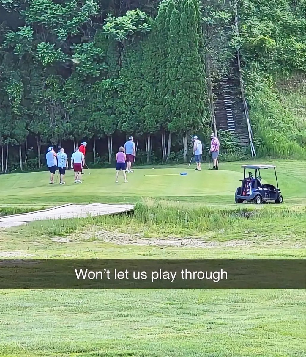 NUCLRGOLF's tweet image. What’s your move? 🤦