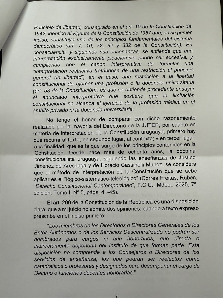 🚨 JUTEP - DANZA🚨 

El <a href="/PartidoColorado/">Partido Colorado</a> le solicitó al Profesor Grado 5 de derecho constitucional -Dr. Correa Freitas- un informe sobre lo resuelto por la Jutep en el caso Danza y sus argumentos. (1/2)

Aquí el contundente informe 👇
