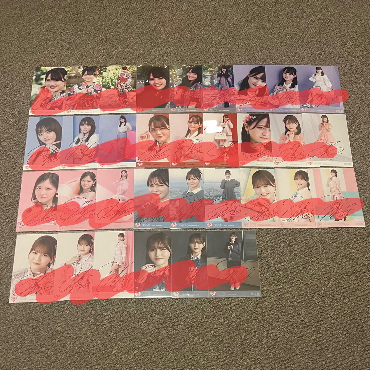 tore_equal_tore's tweet image. イコラブ　生写真　トレ　直筆
【譲】画像の直筆
【求】リプ欄直筆&amp;gt;&amp;gt;&amp;gt;kトレ&amp;gt;&amp;gt;魔法少女•とくべチュ歌唱•ラブソング歌唱他メン直筆

推しメンですが在庫整理のため提供
４枚目は基本的に宝石ヨリ、イラコメありにのみ提供可能(猫、宝石、ピンクニットはかなり高くみております)