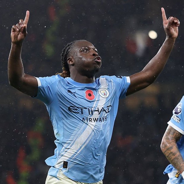 💎 Jérémy Doku vs Liverpool 🔥

⏱️ 74 mins
⚽️ 1 goal
🎯 3 shots, all on target
🔑 3 key passes
💨 7/8 successful dribbles
⚔️ 11/14 duels won

Bro had to remind Conor Bradley that he's not a good player