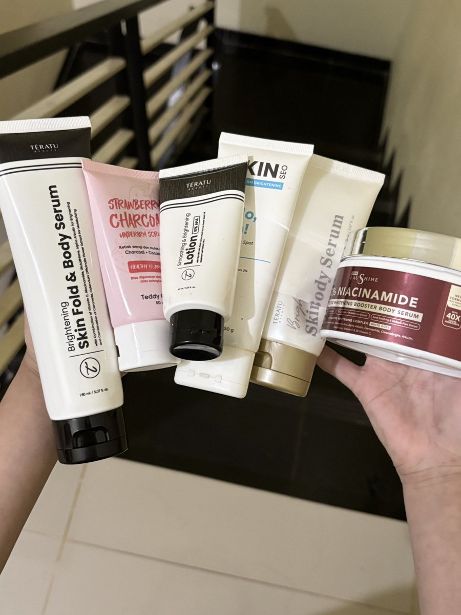 romapntis's tweet photo. my underarm routine 💆🏻‍♀️✨ https://t.co/qhwa4PhDkN