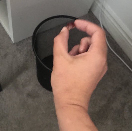 NoContextBrits's tweet image. How to eat a Cherry Bakewell.