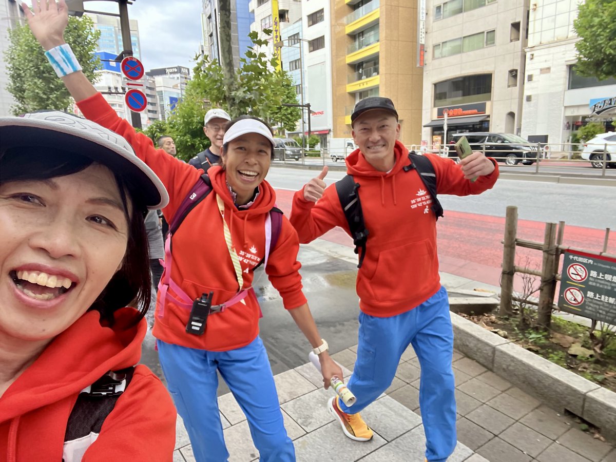 sunrise to sunset walk 11/8
ウォーキングでフルマラソン、ハーフマラソン
リスタートでフルとハーフの先頭と最後尾管理

ハーフの後半一緒になった外国人と、スマホで調べながらの会話が楽しかった
私はハーフ先頭の後半だけだったけど、他はフルでサポート。ハードだけど楽しかったよね