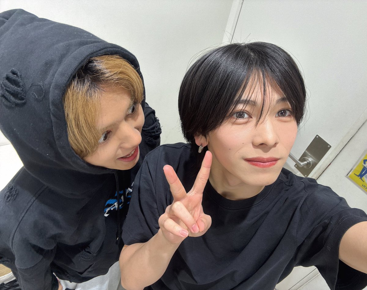 池袋サンシャイン
ありがとうございました！
3days最高に楽しかったです！
3日間ライブがあるのが嬉しくて全部噛み締めました
次は大阪！お楽しみに