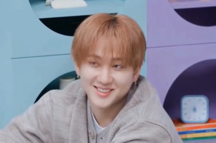 this is the “minsung outing themselves without realising again” smile