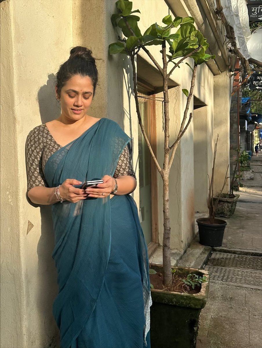 Me : edhukudi bbc sunni vendam nu solra

Wife : 🙁 vendam da... Avanga okkura apo unnai abuse pannanumam😫 apuram humiliation over ah Irukum nu solranga

Me : adhulam problem illadi 😬 enaku ok than 

Wife : 🥺 avan okkura apo nee en Thighs naduvula irundhu parka solranga ok ah?