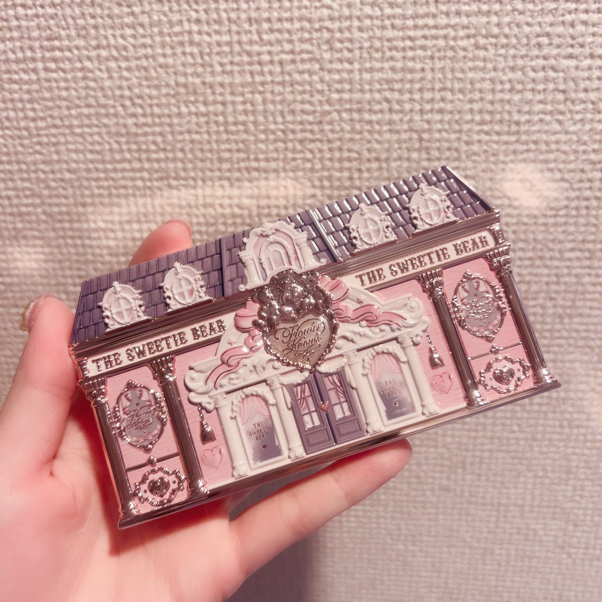 log_mirumo2's tweet image. ずっと欲しかったフラワーノーズやっと買った！めちゃかわいい🥹