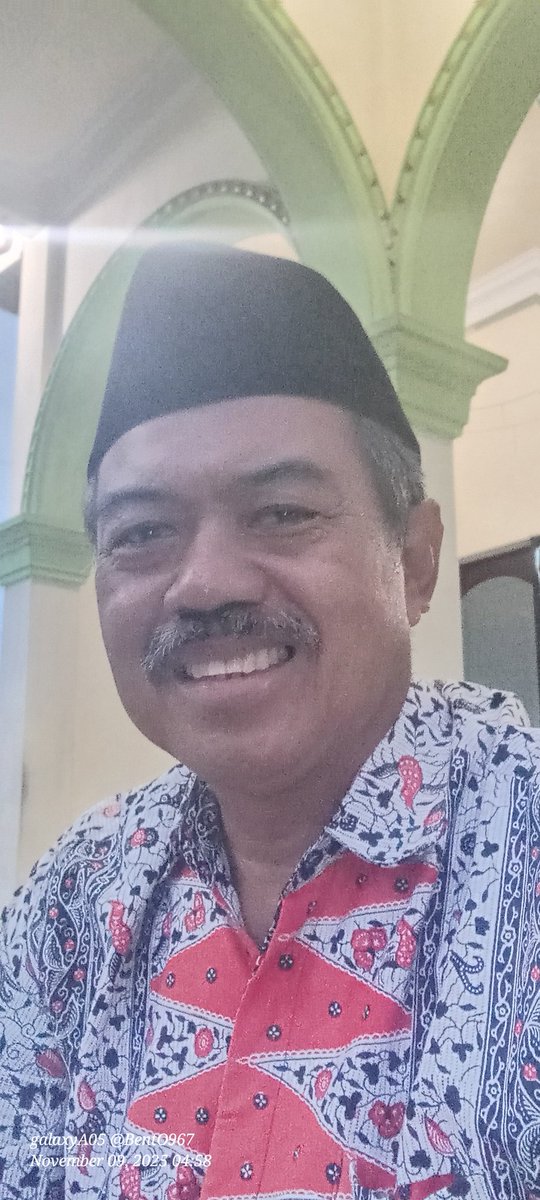 BentO967's tweet photo. Sejenak istirahat sholat subuh di Masjid Darussalam Ngetal Pogalan Trenggalek otw kediri takziah 9/11/2026 https://t.co/jl3otK1vzX