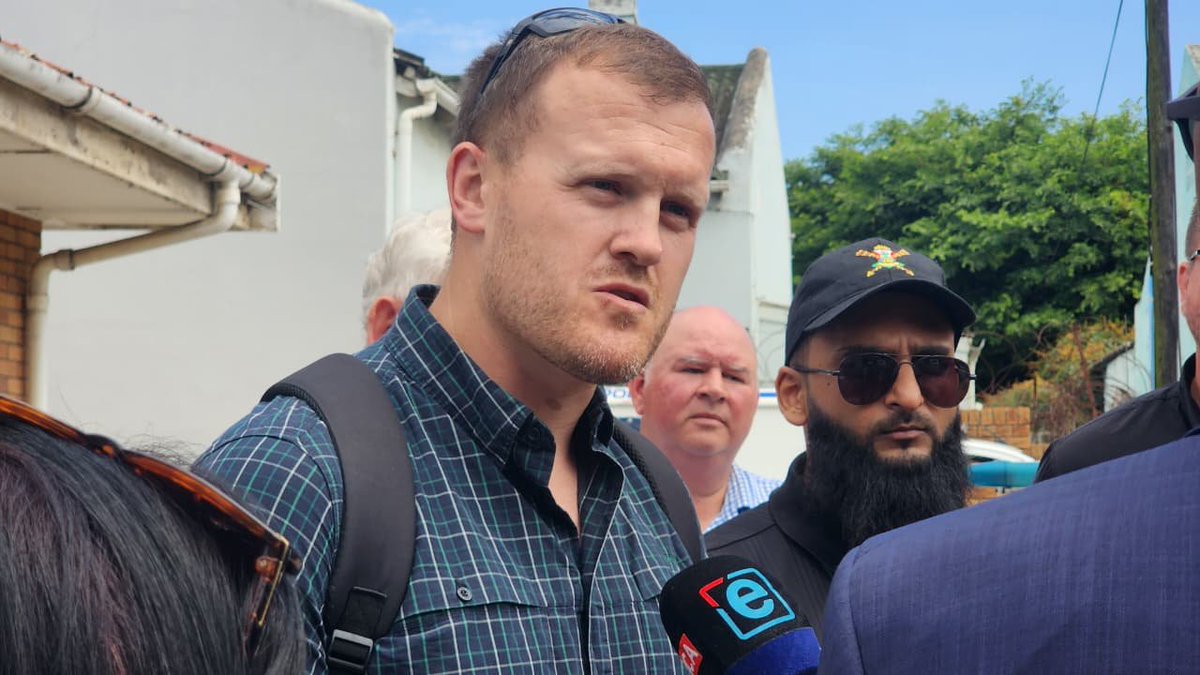 IanCameron23's tweet image. Today we visited the @SAPoliceService Port Elizabeth Flying Squad, Anti-Gang Unit and K9 Unit in Nelson Mandela Bay, joined by Yusuf Cassim MPL, Retief Odendaal MPL and Cllr Jason Grobbelaar. What we found was deeply alarming.

The Flying Squad, once the backbone of rapid…