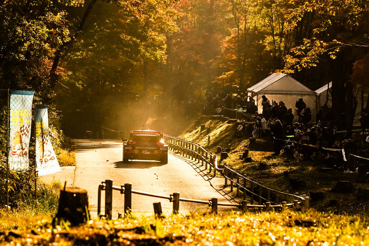 OfficialWRC's tweet image. Autumn vibes in Japan 😍🍂

#WRC | #RallyJapan 🇯🇵