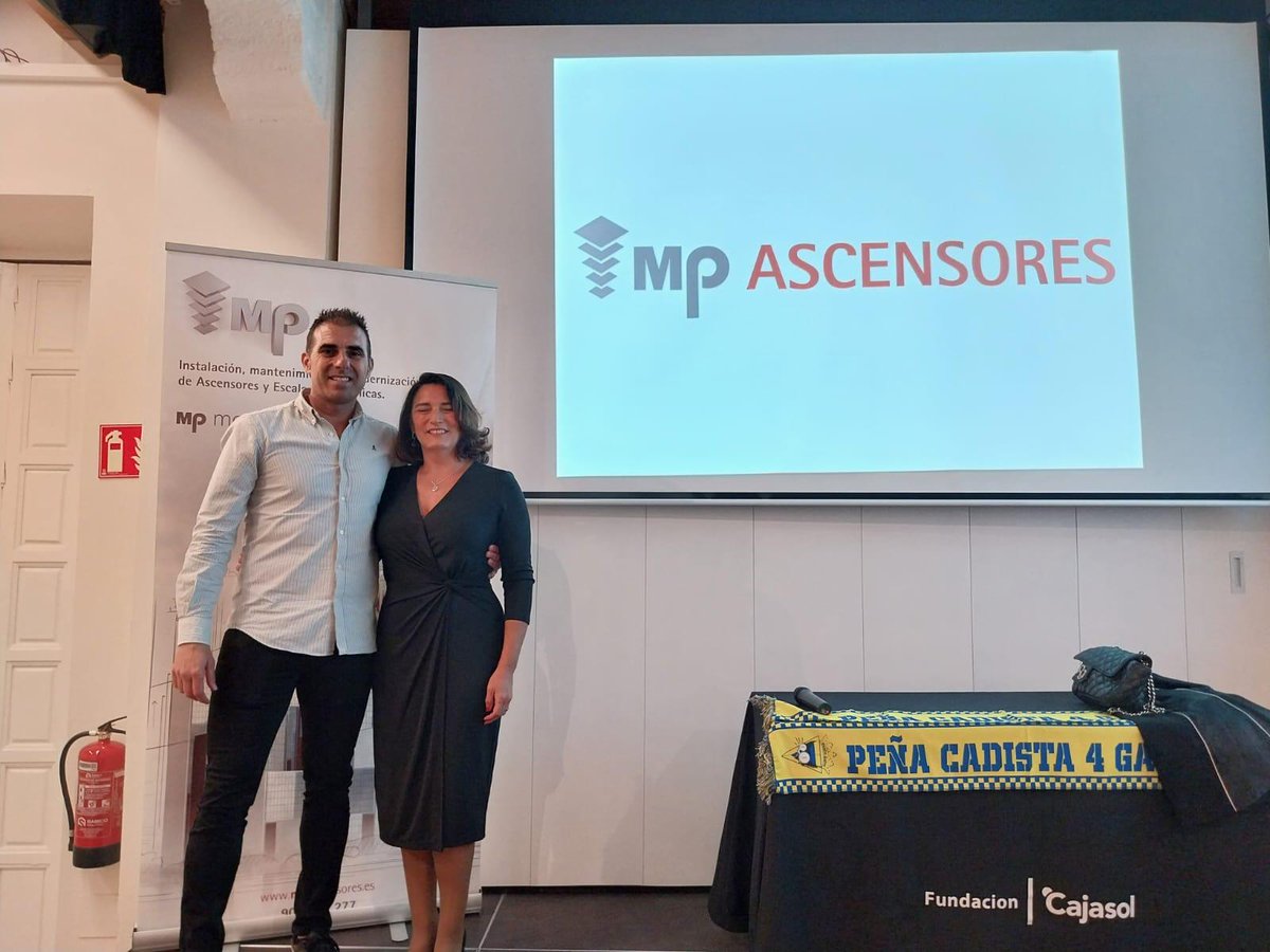mpascensores's tweet photo. 💛💙 ¡Orgullosos de haber patrocinado los Premios de la @pcadista4gatos !

Un evento festivo y solidario junto al @Cadiz_CF y su gran afición. ⚽✨

¡Enhorabuena a todos los premiados! @javiontiveros39

#movingpeople #MPAscensores #Ascensores #EscalerasMecánicas #Cadismo #pc4g https://t.co/t47PMIly7W