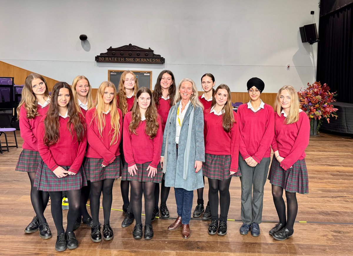 AC_Learning_'s tweet image. Julie had the most fabulous day @RedmaidsHigh with their remarkable students and students from Bristol and beyond. 
#academylearning #enrichmentconferences #giftedandtalented #stretchandchallenge #RSstudyday #masterclass #religiousstudies #philosophy #ethics